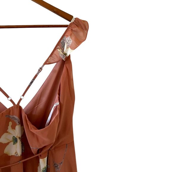 Lulu's NEW All Mine Rusty Rose Floral Print Wrap Dress Size L - Picture 10 of 15